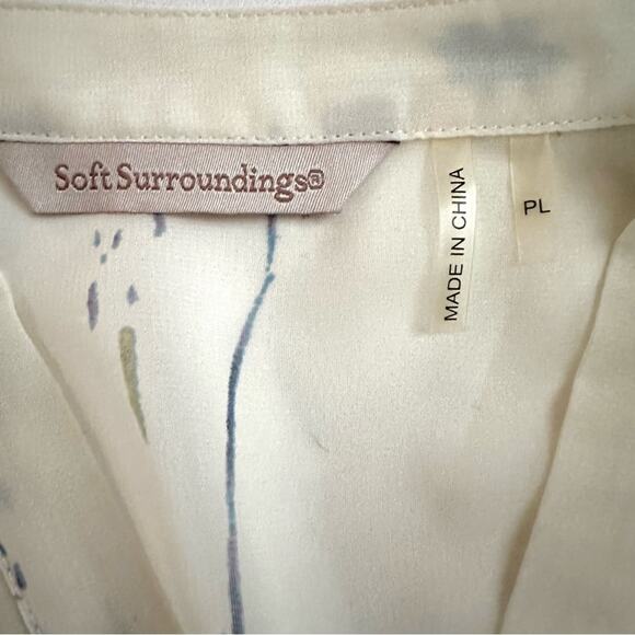 Soft Surroundings Ivory Blue Floral VNeck High Low Tunic Top Blouse Large Petite - Picture 2 of 12